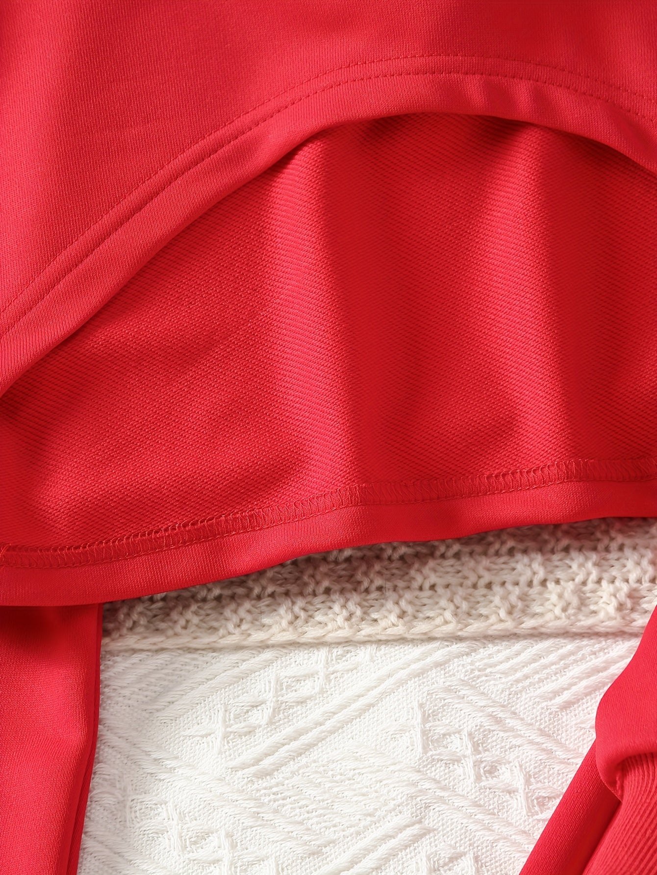 3-teiliges Outfit für Mädchen, mit kurzem Kapuzenpullover, Tanktop & Sporthose