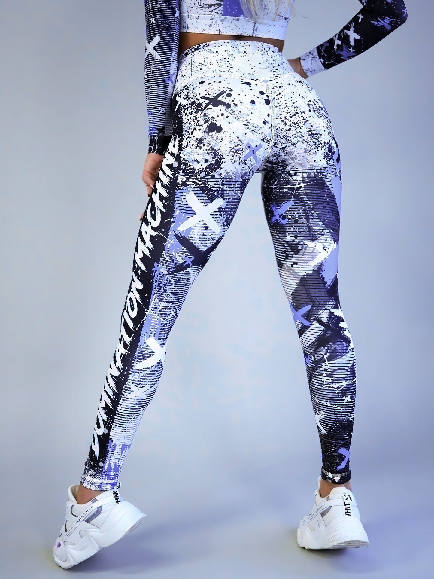Yoga-Sport-Leggings mit hoher Taille, Farbblock-Graffiti-Design, Po-Lifting