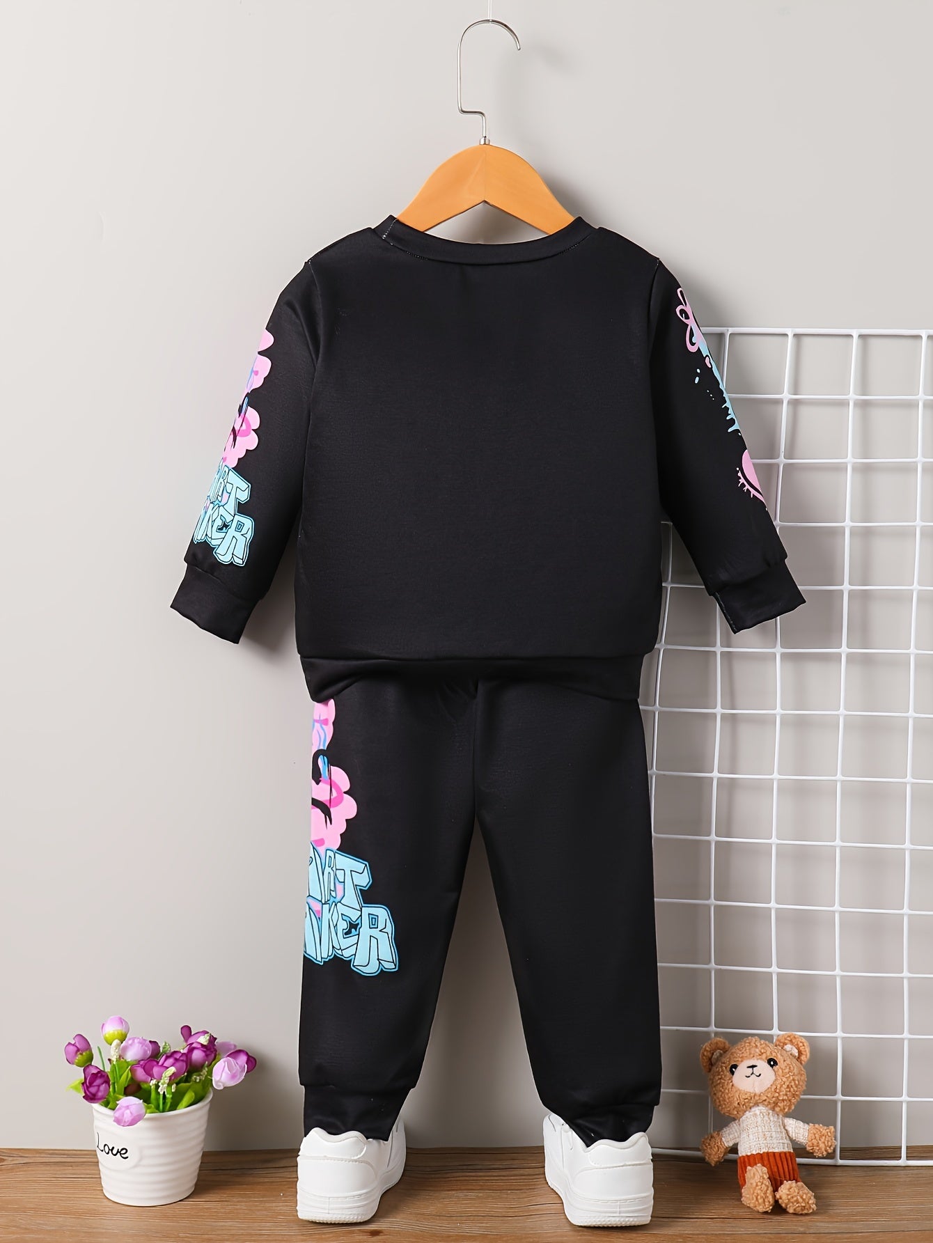2-teiliges Baby-Mädchen-Outfit mit Sweatshirt und Jogginghose
