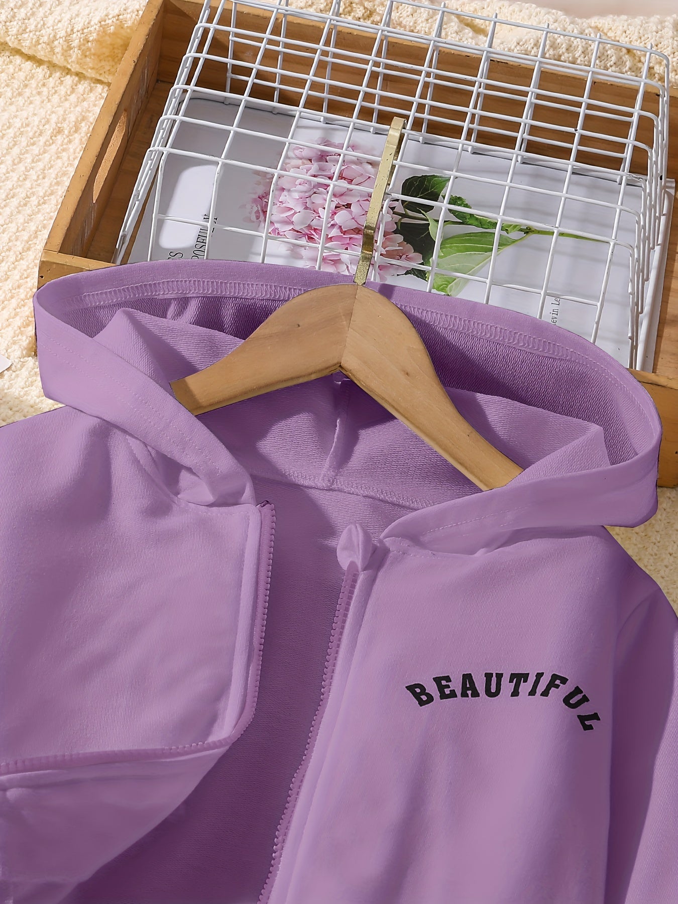 3-teiliges Mädchen - Set mit Kapuzenjacke + Tanktop + Jogginghose Model Anime