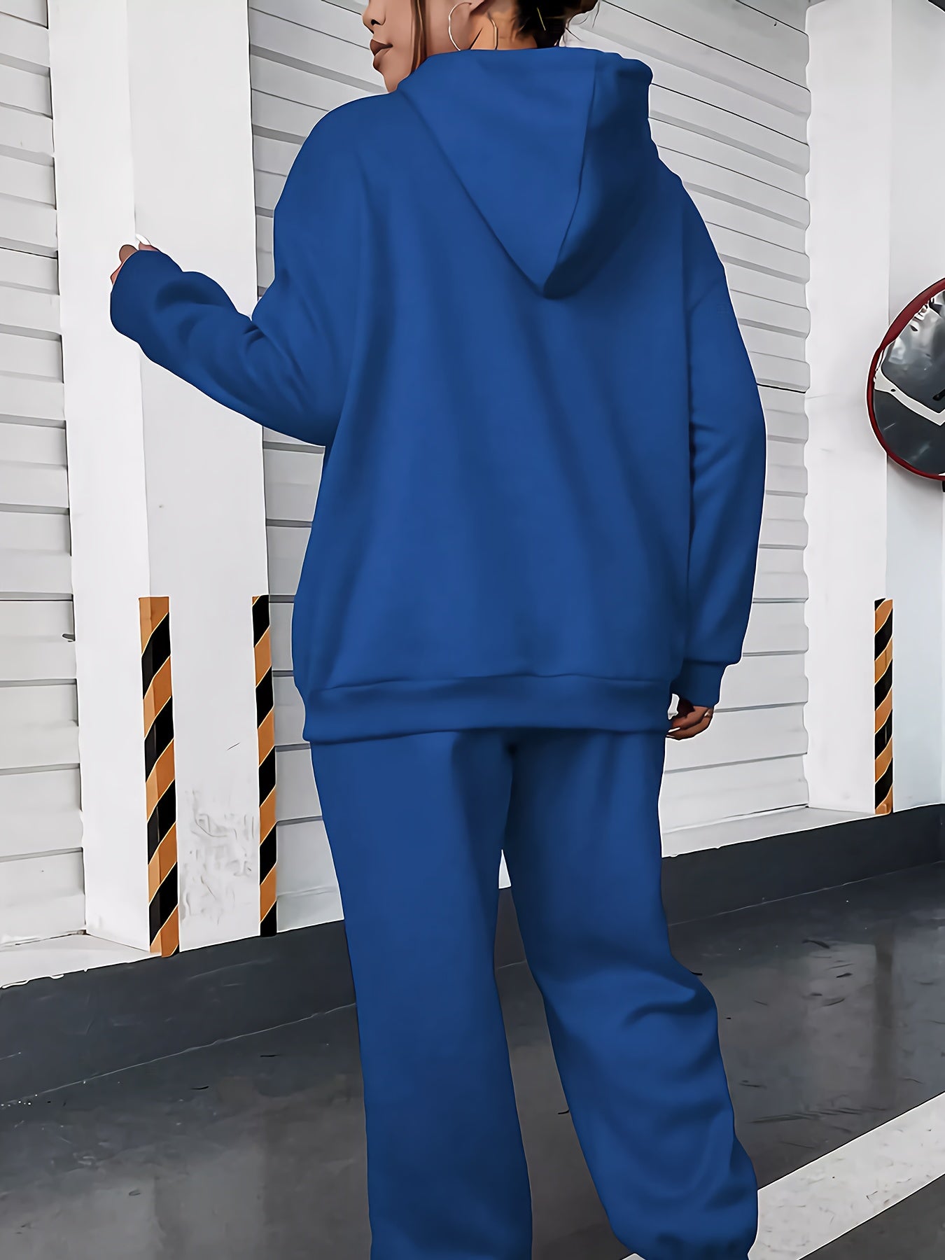 Lässiger, sportlicher Jogging Anzug Milano Italia Kapuzenpullover und Hose