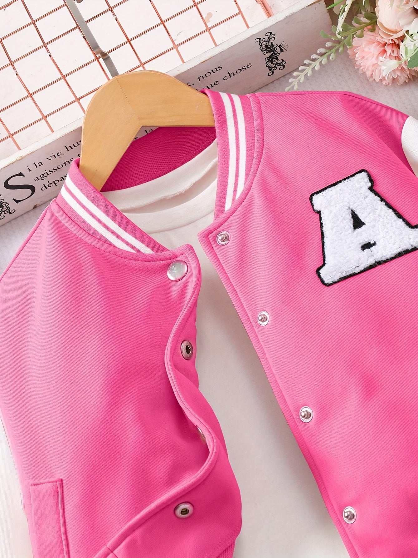 Preppy-Set aus Baseballjacke und Faltenrock für Mädchen – Lange Ärmel