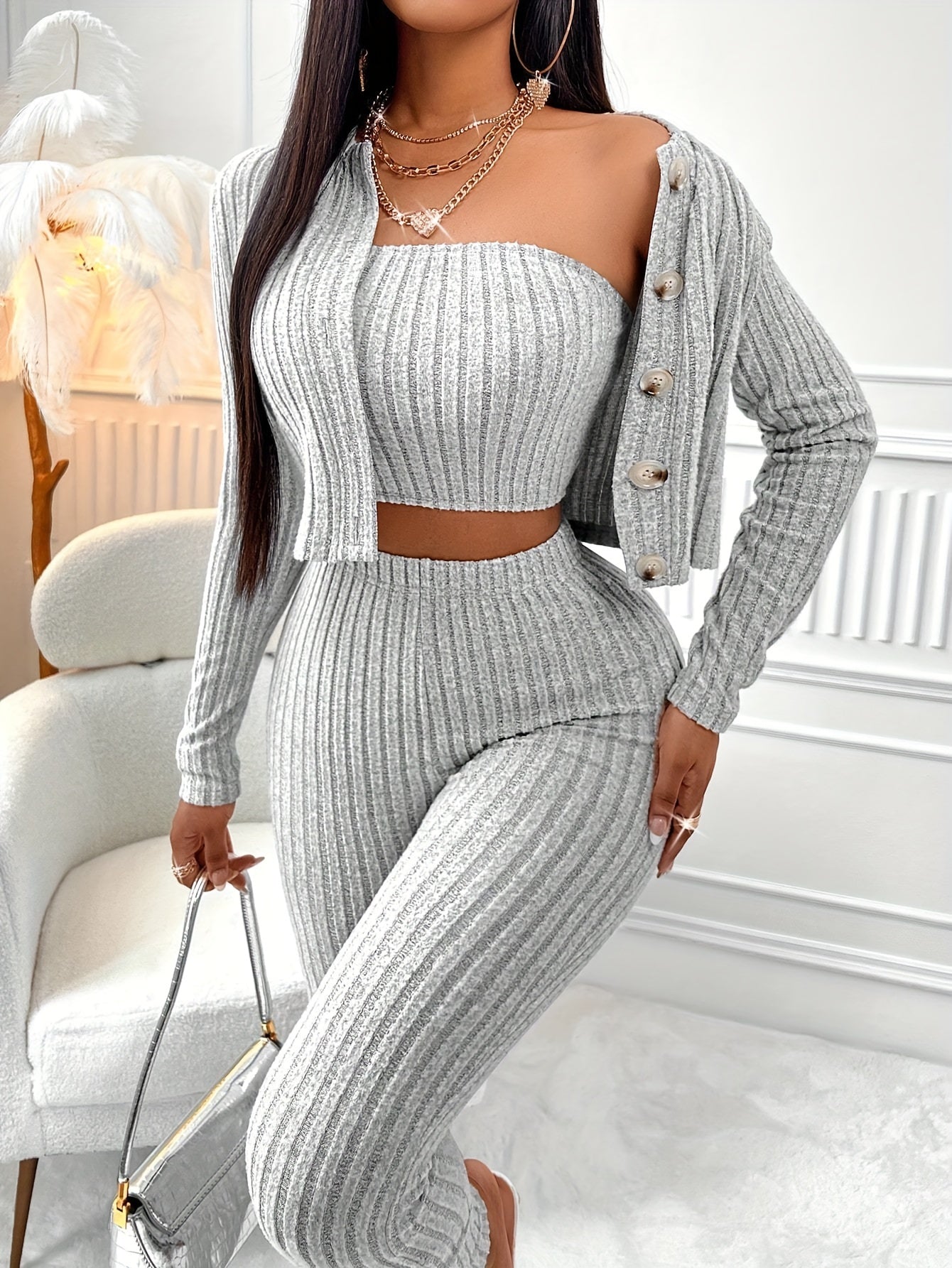 Schickes 3-teiliges Damen-Outfit-Set: Jacke, bauchfreies Top und Hose