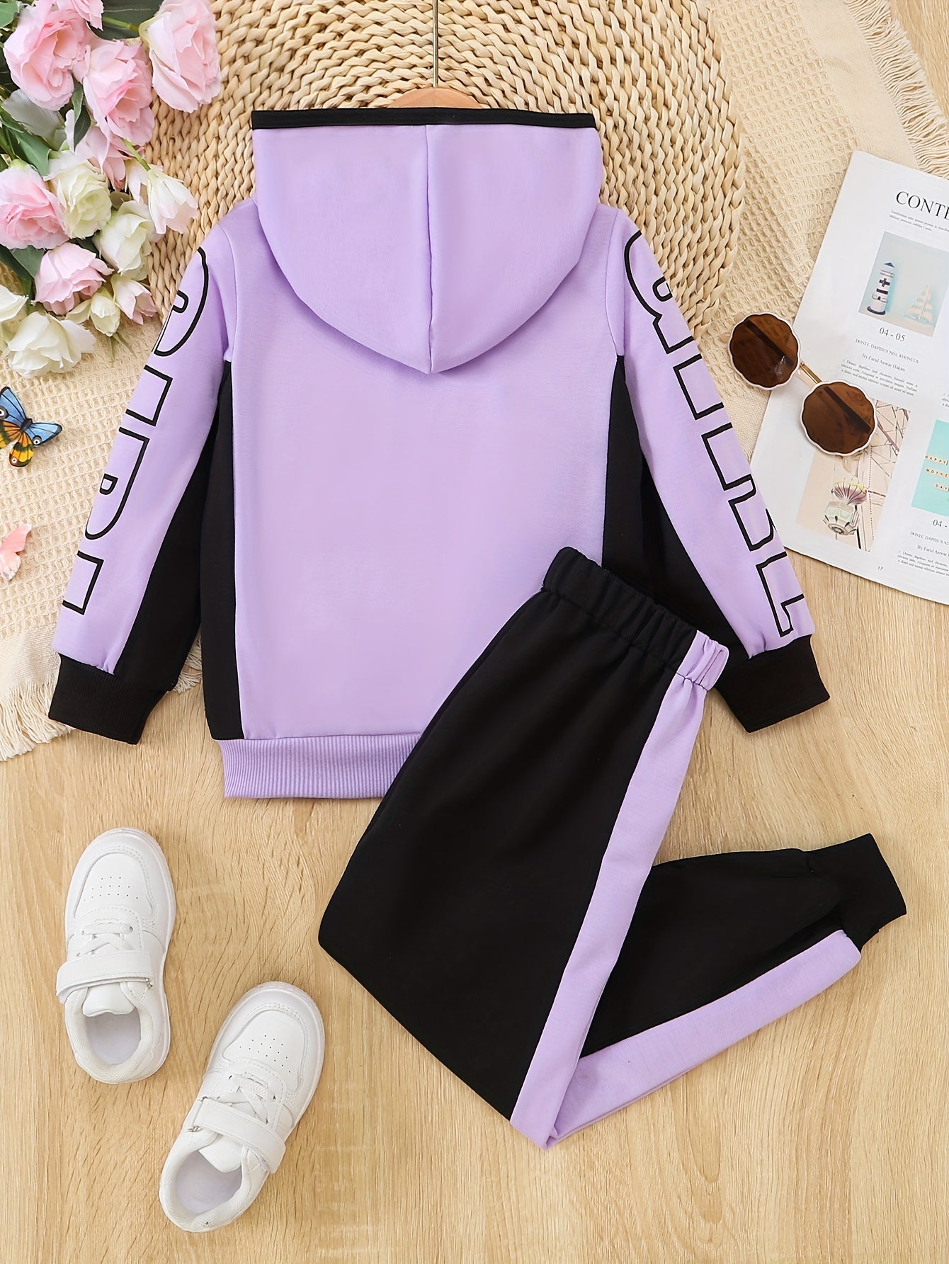 2-teiliges Mädchen-Set mit Kapuzenpullover und Jogginghose MAMA'S BESTIE