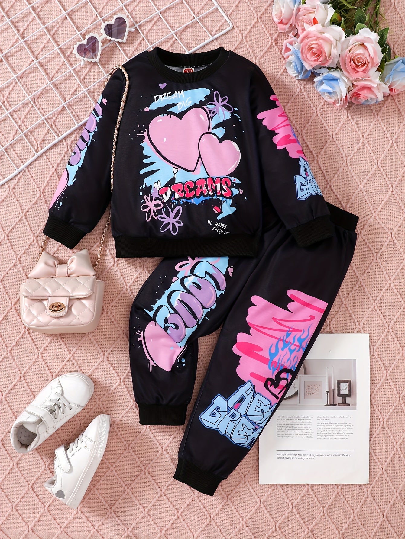 2-teiliges Set Langarm-Sweatshirt und Hose mit Graffiti-Herzen für Mädchen