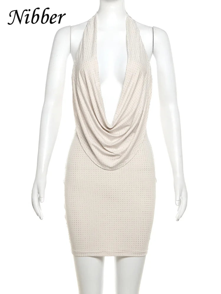Nibber Diamant Mini Kleid mit Tiefem V-ausschnitt