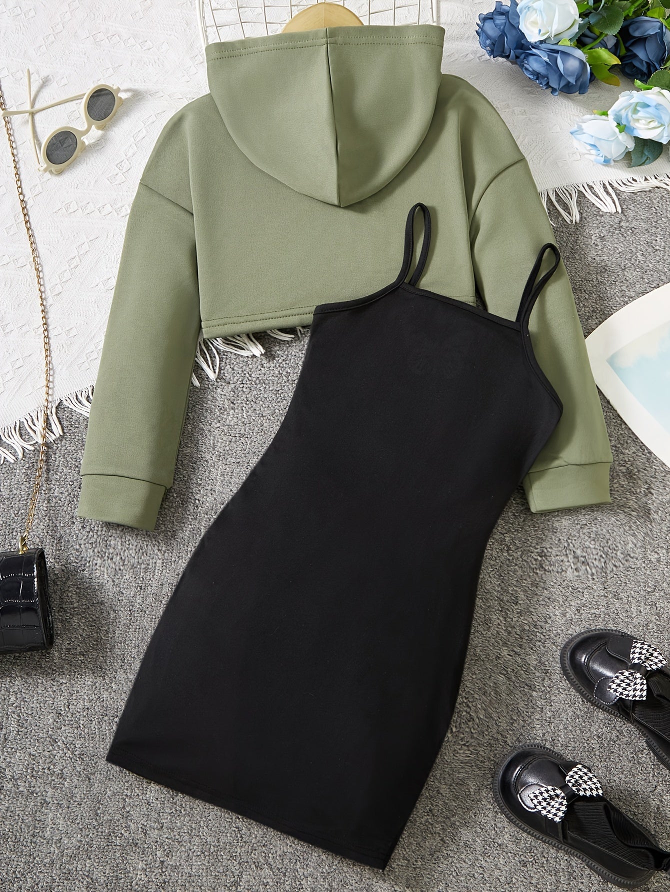 2-teiliges Set für Mädchen, Trägerkleid mit Sternen+ Überzugs-Kapuzenoberteil