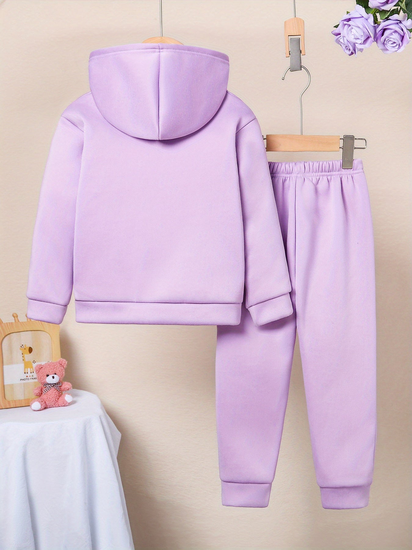 Set mit Kapuzenpullover und Hose für Mädchen mit „Dad+Mom=Me“-Aufdruck