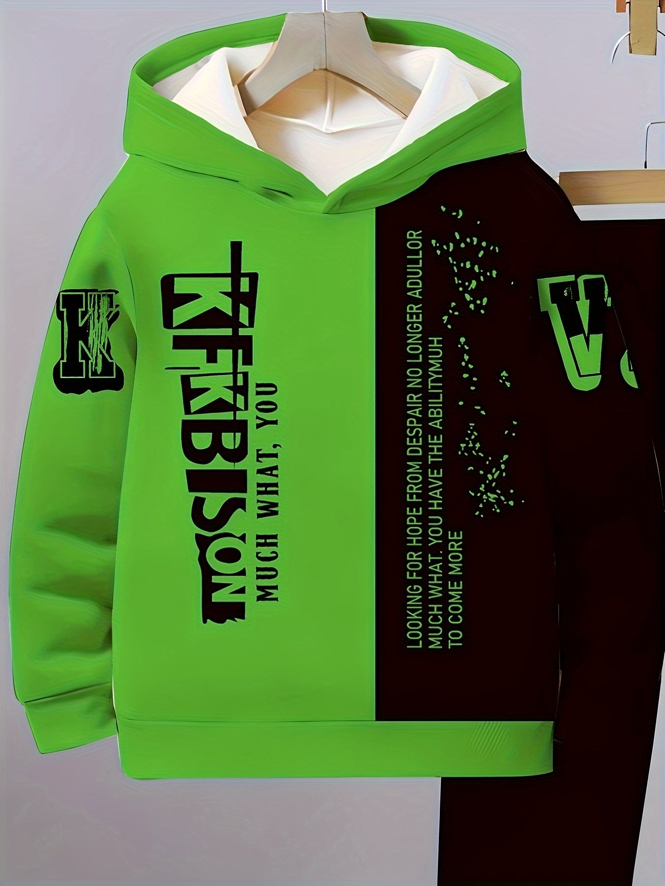 Lässiges Set aus Kapuzenpullover und Jogginghose für Jungen mit 3D-Geometrie-Print