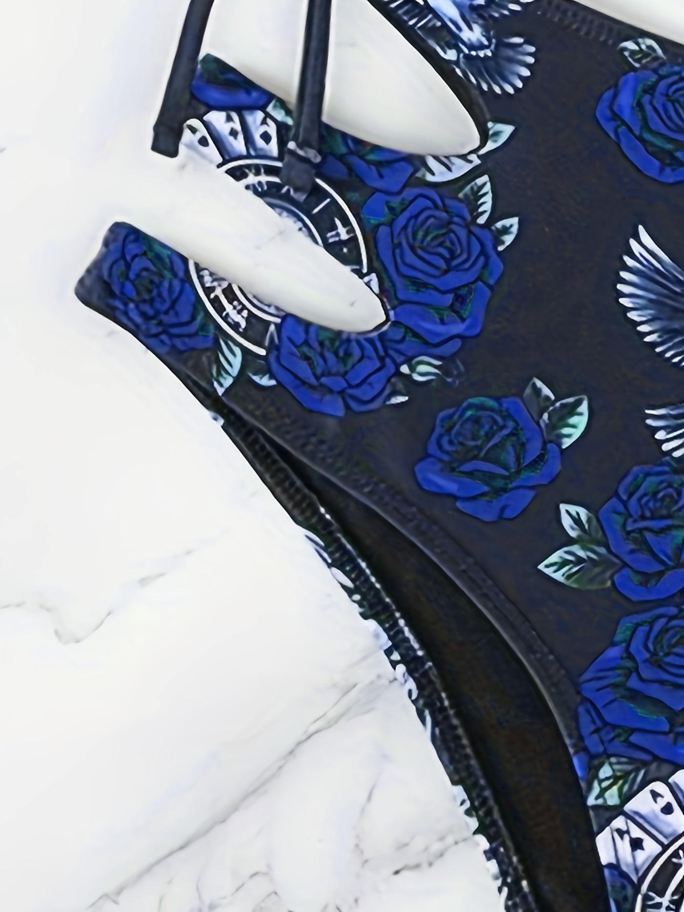 2-teiliges Bikini-Set im Gothic-Punk-Stil mit Rosen-Totenkopf-Print