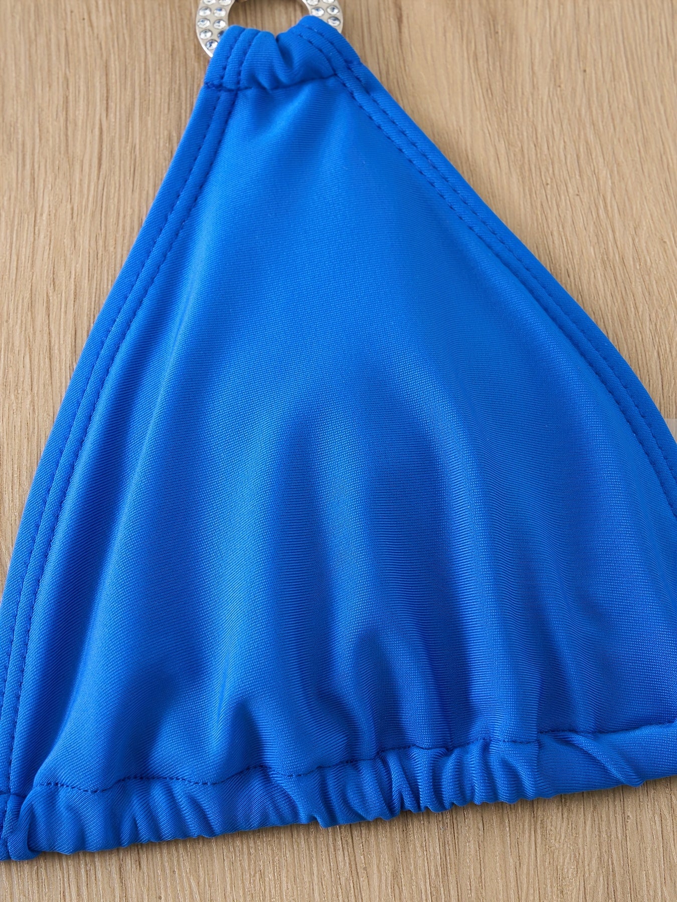2-teiliges Bikini-Set mit Neckholder und Kettengliedern und Bindeband
