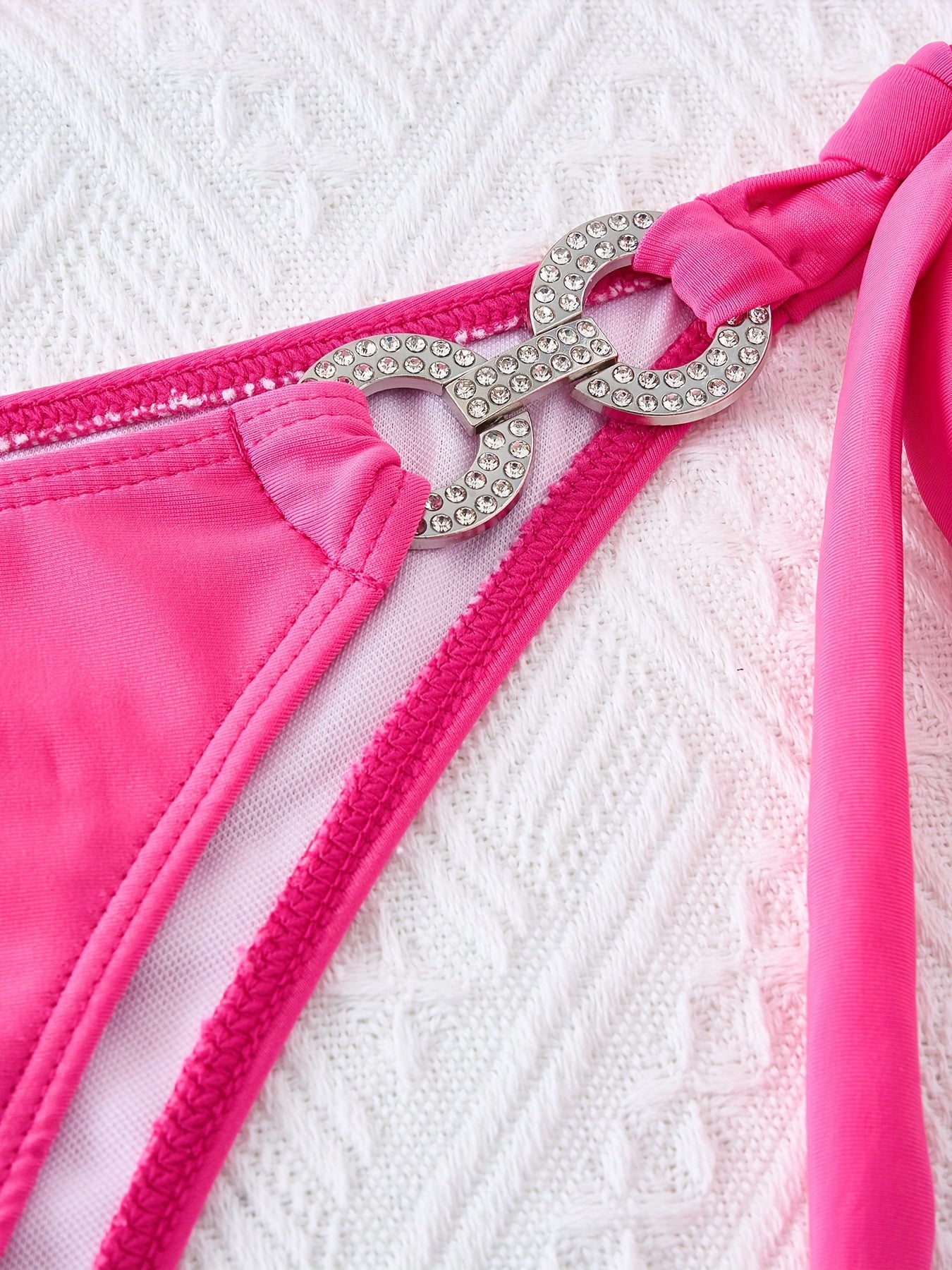 2-teiliges Bikini-Set mit Neckholder und Kettengliedern und Bindeband
