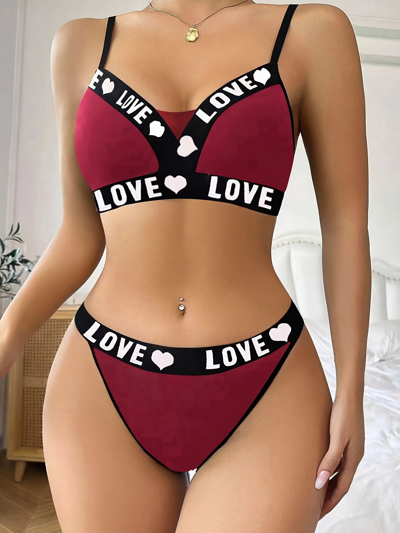 Sexy Lingerie Push Up BH - Unterhosen Set / Model Love