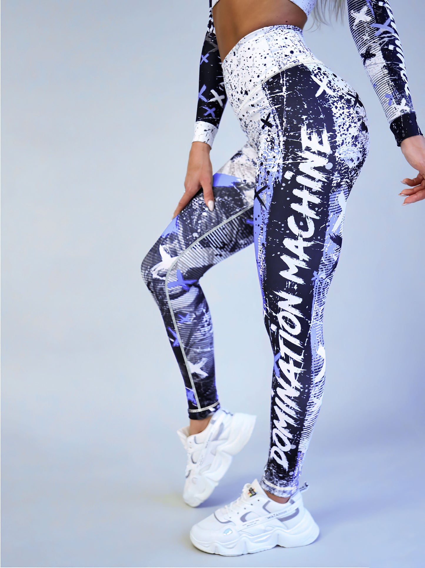 Yoga-Sport-Leggings mit hoher Taille, Farbblock-Graffiti-Design, Po-Lifting
