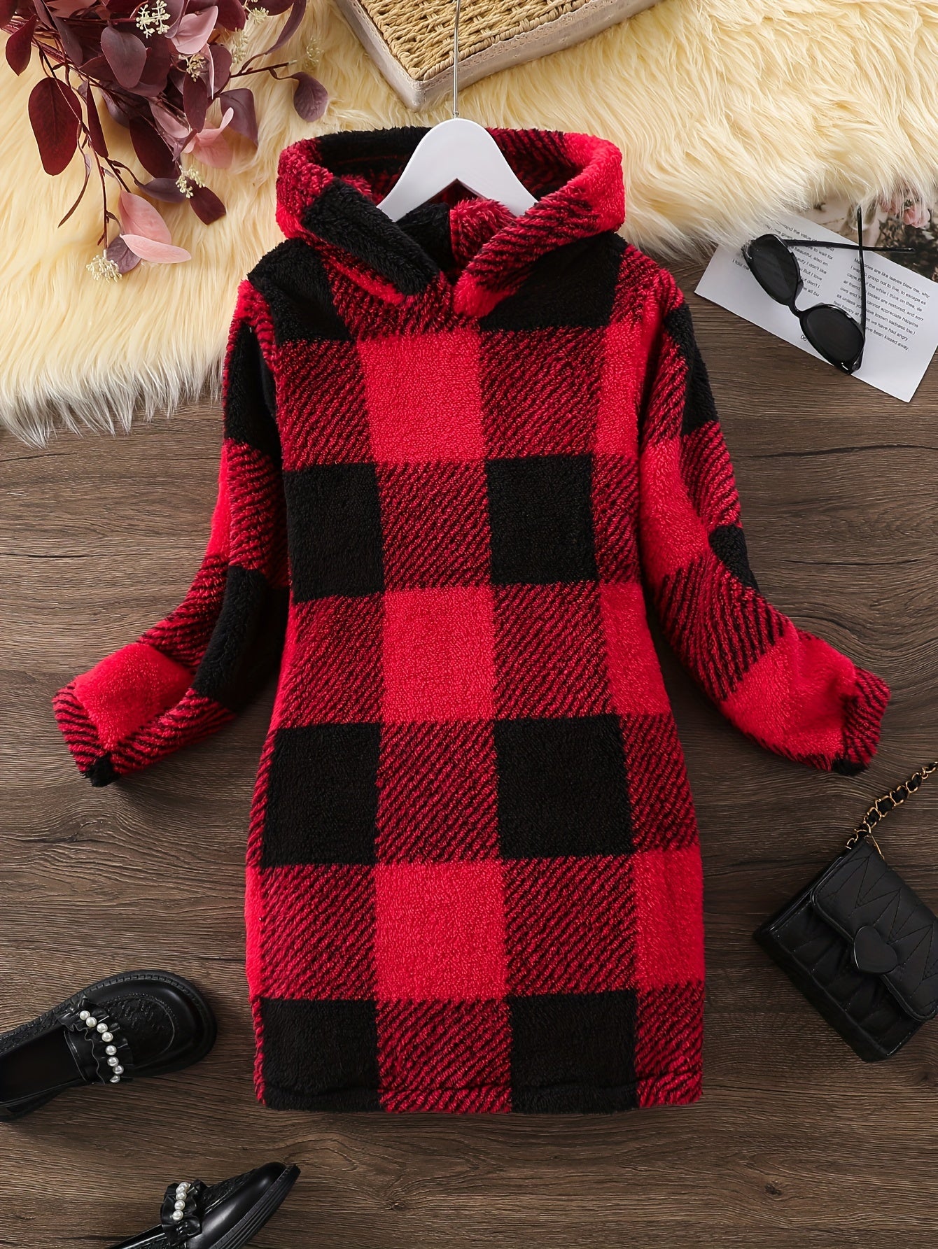 Kariertes Langarmkleid mit Kapuze für Mädchen, bequemes Kleid für Herbst und Winter