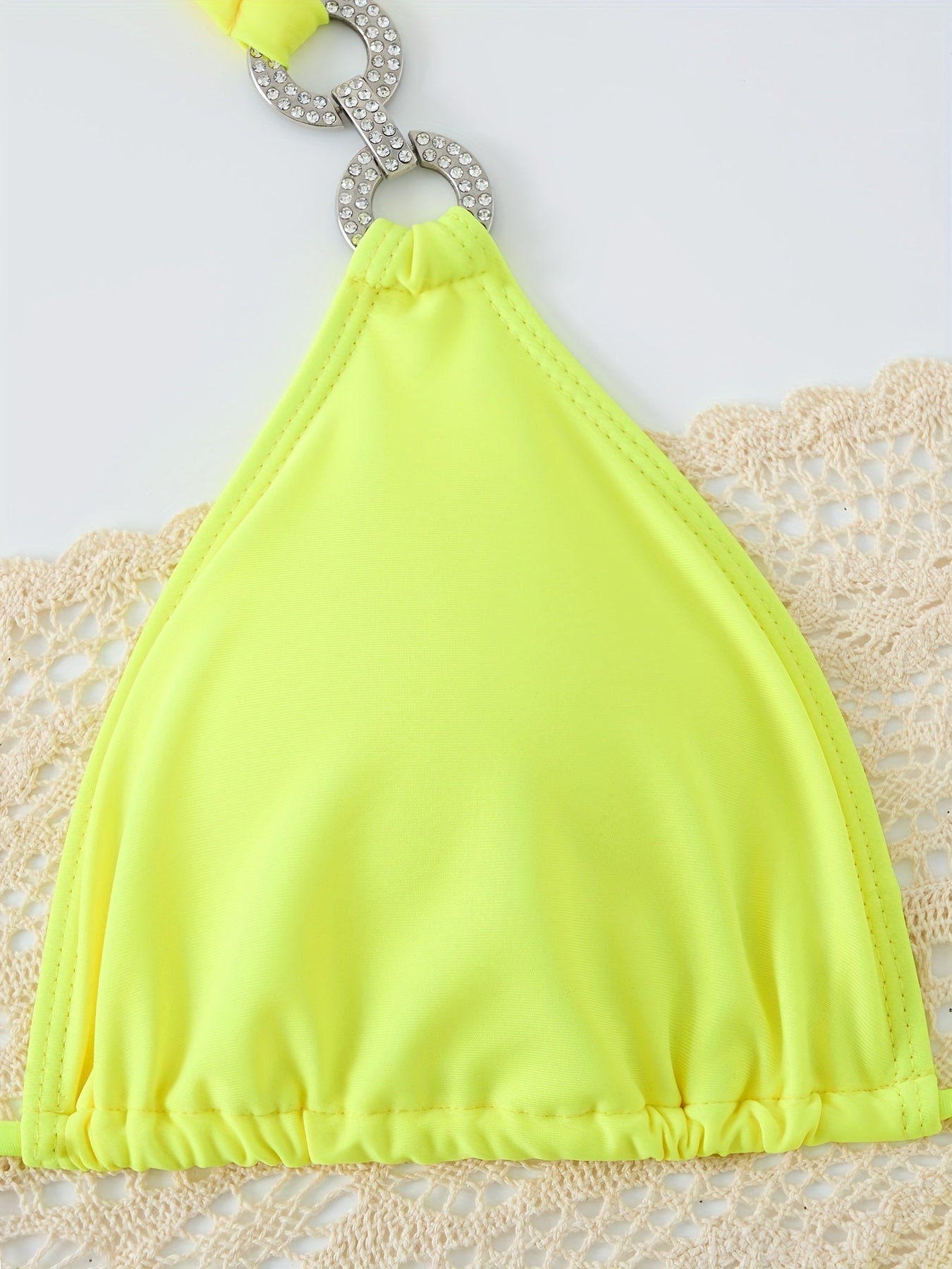 2-teiliges Bikini-Set mit Neckholder und Kettengliedern und Bindeband