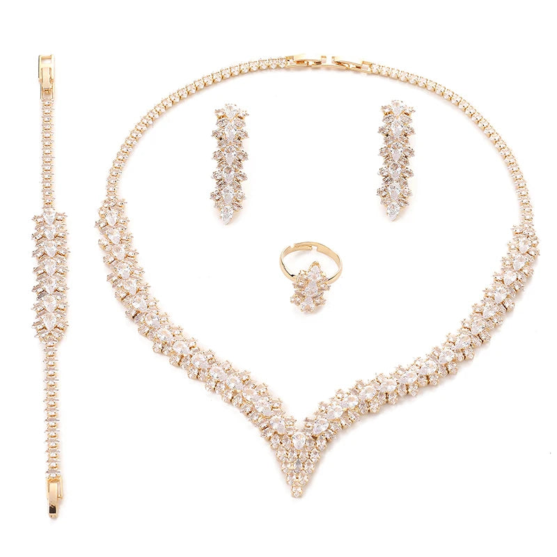 Schmuck Set HADIYANA Halskette Armband Ring Ohrringe BN7947 Modeschmuck