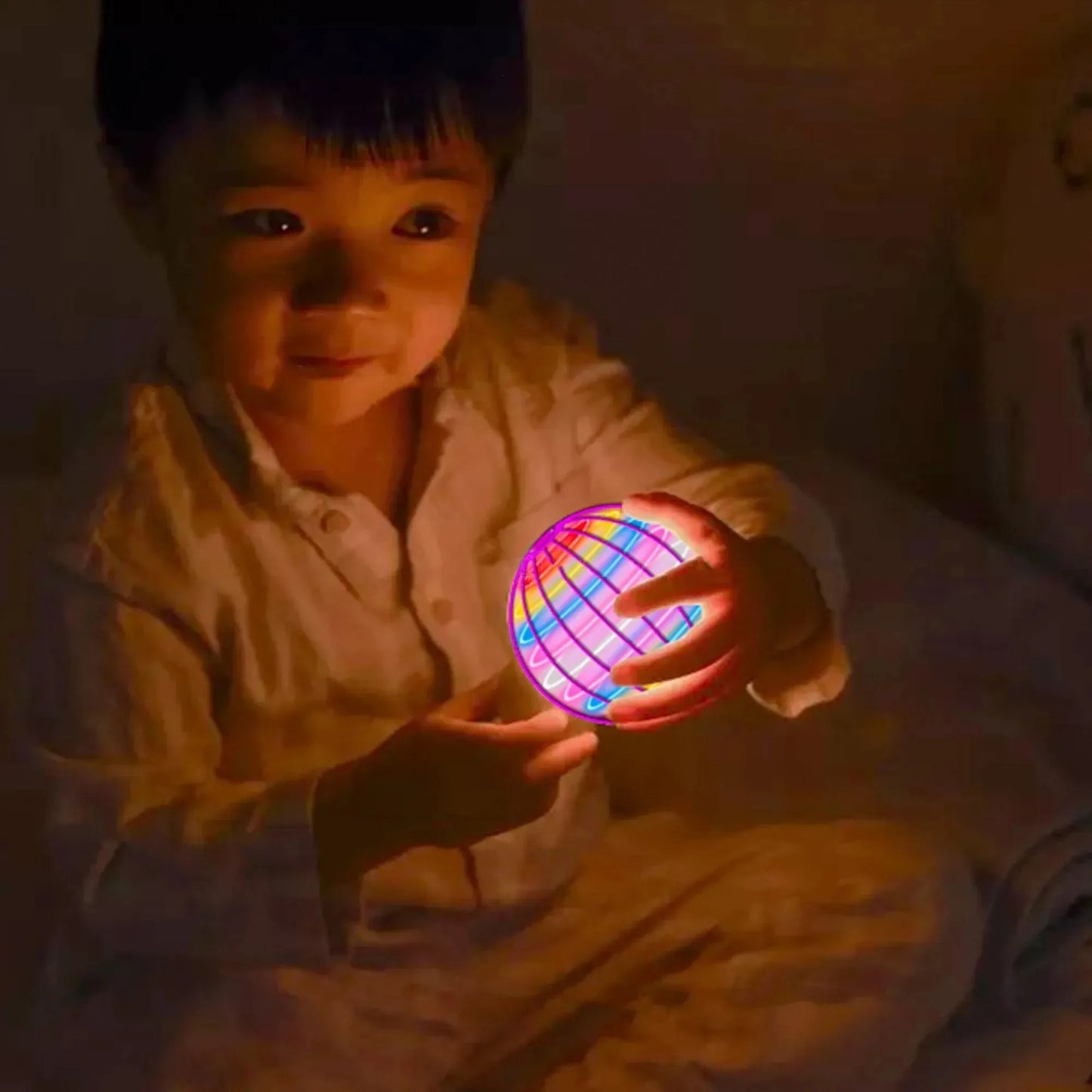 Fliegender Ball Bumerang Flyorb Magie mit LED-Leuchten Drohne