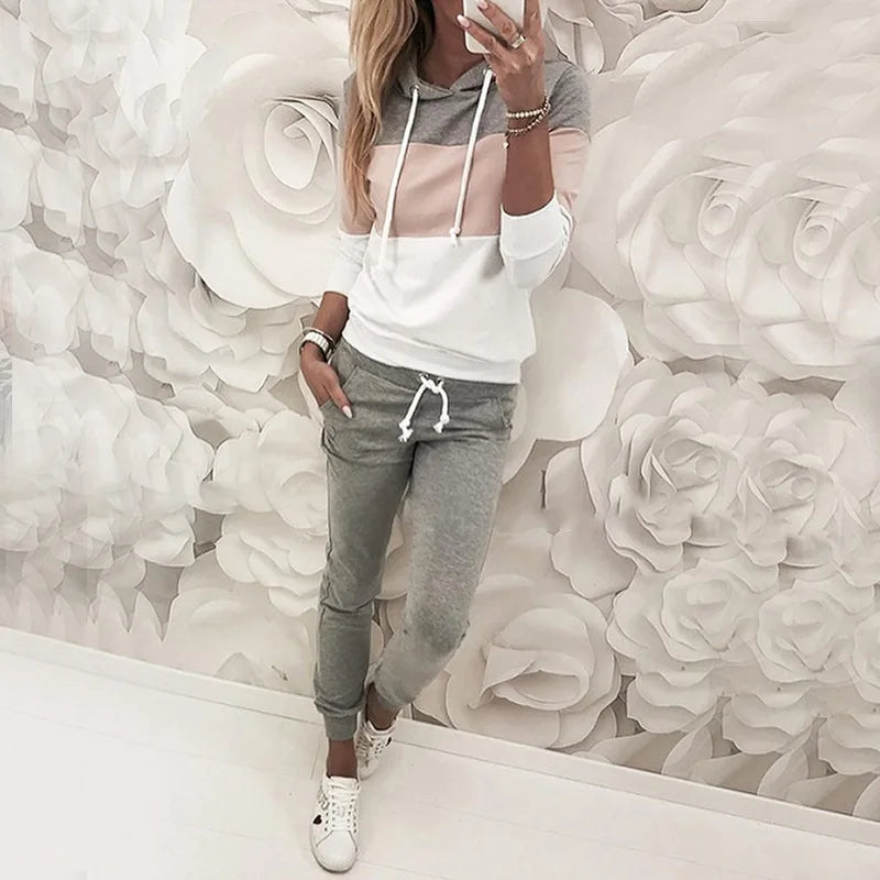 2 teiliger Jogginganzug für Damen Style 2021