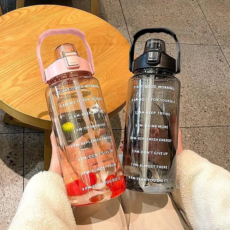 2 Liters Trinkflasche (Sport / Fitness)