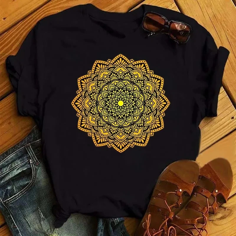 Maycaur New Mandala T-Shirt Frauen