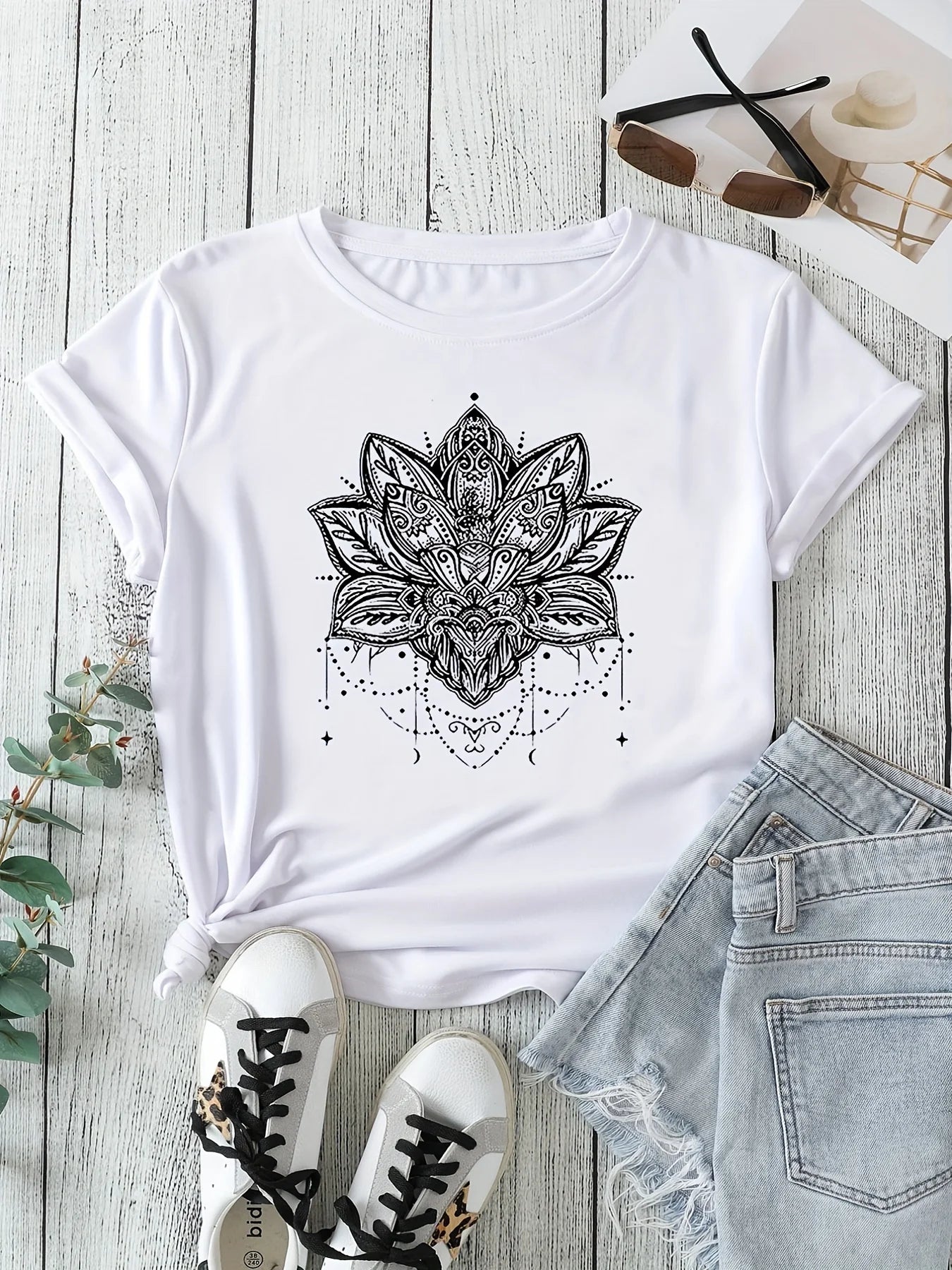 Lässiges T-Shirt mit Mandala