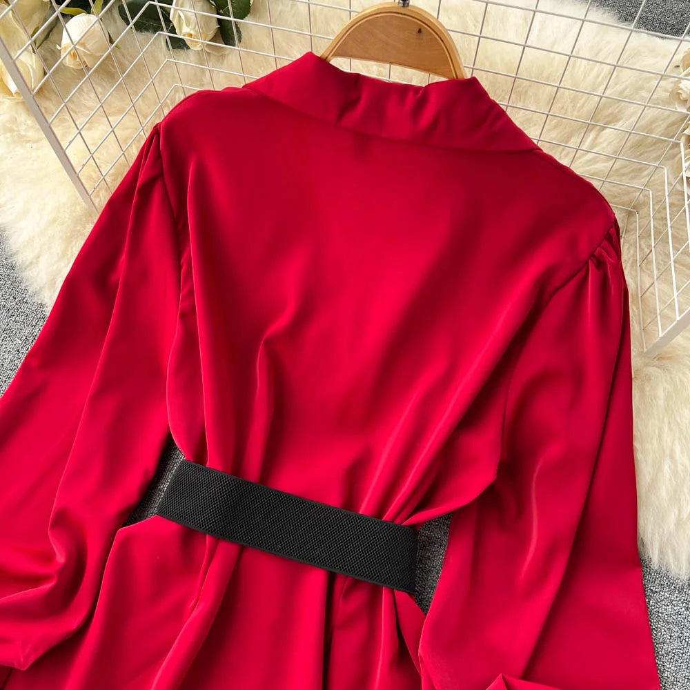 Damen Bluse Hemd mit Gürtel Model 2023