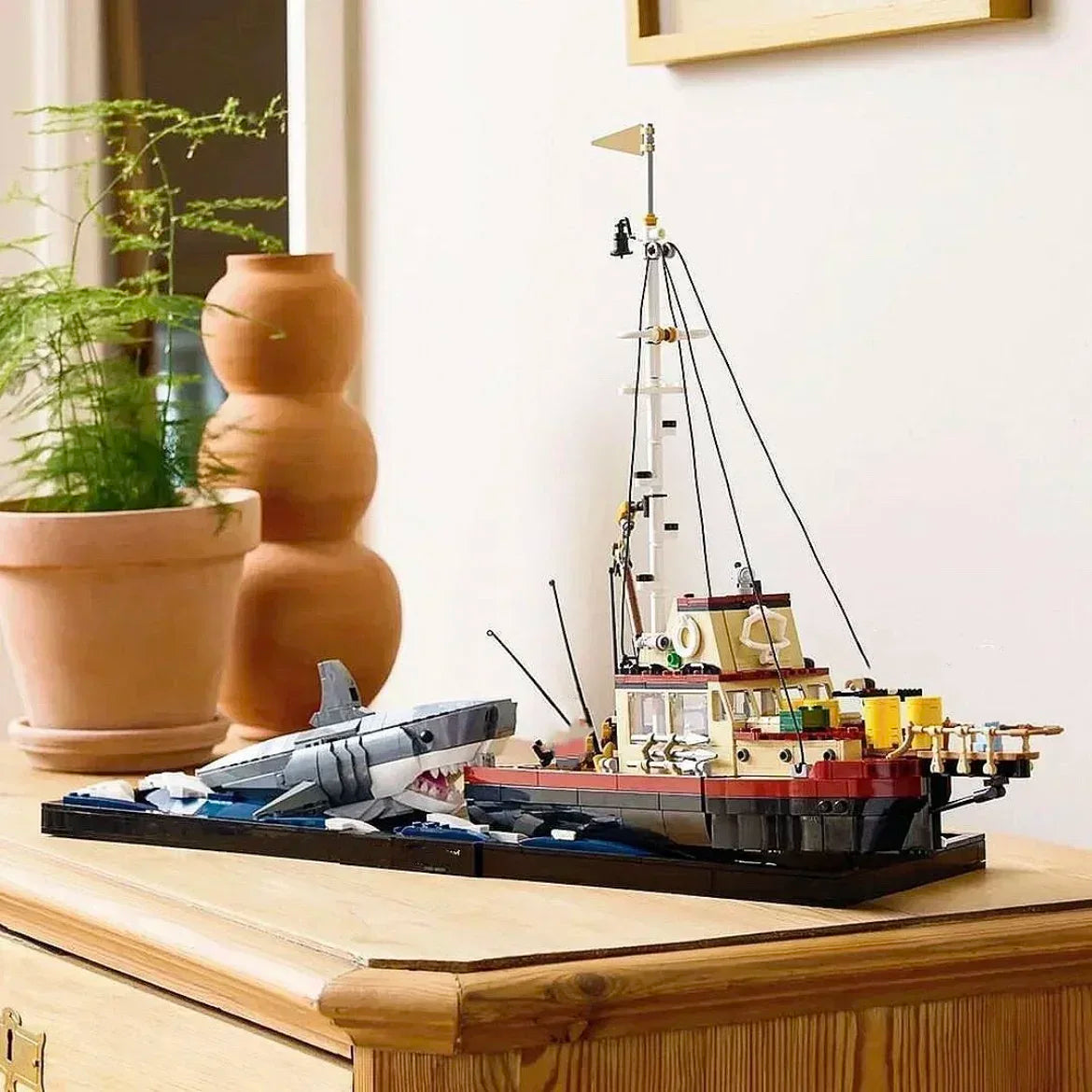 1497 Teile Jaws Diorama Weißer Hai Modell Fischerboot Bausteine Set