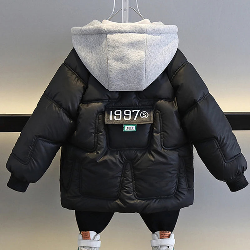 Jungen Winter Jacke mit Kapuze Modell 2024 Größe 100-170