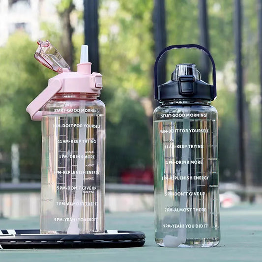 2 Liters Trinkflasche (Sport / Fitness)