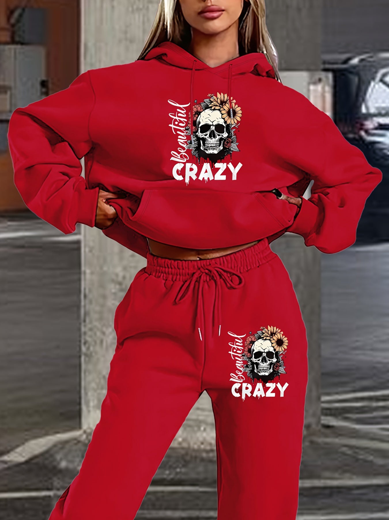 Neues Set aus Kapuzenpullover und Hose Jogging Anzug (Model 2024 Winter)