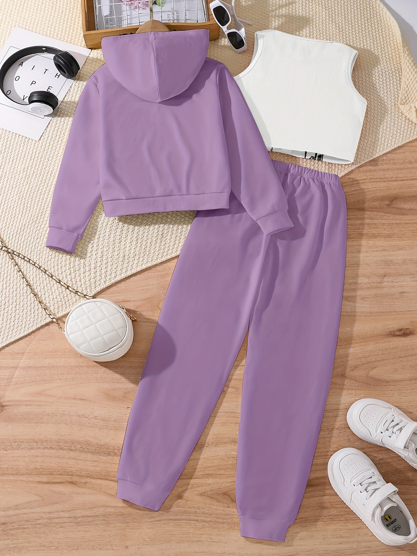 3-teiliges Mädchen - Set mit Kapuzenjacke + Tanktop + Jogginghose Model Anime