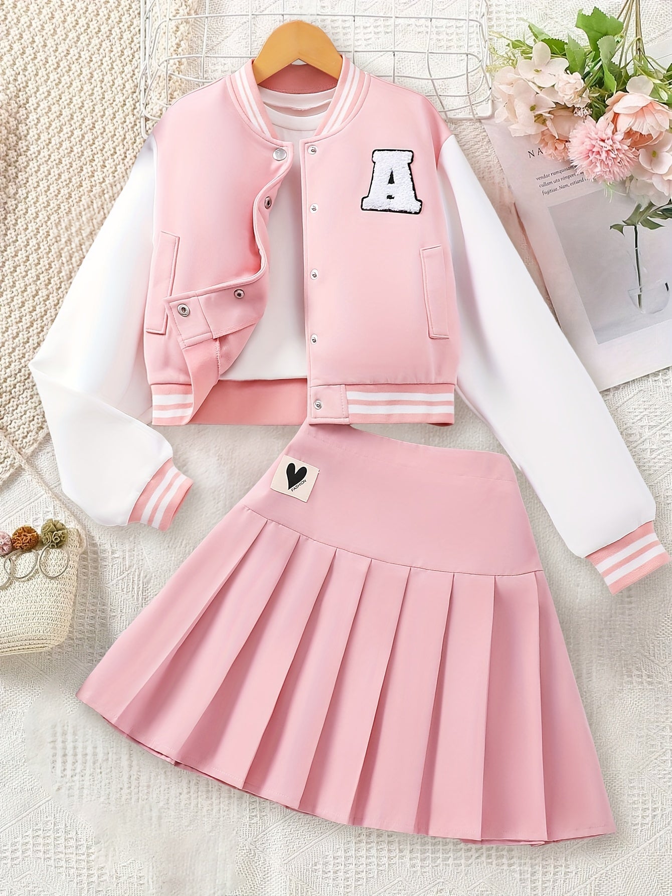 Preppy-Set aus Baseballjacke und Faltenrock für Mädchen – Lange Ärmel