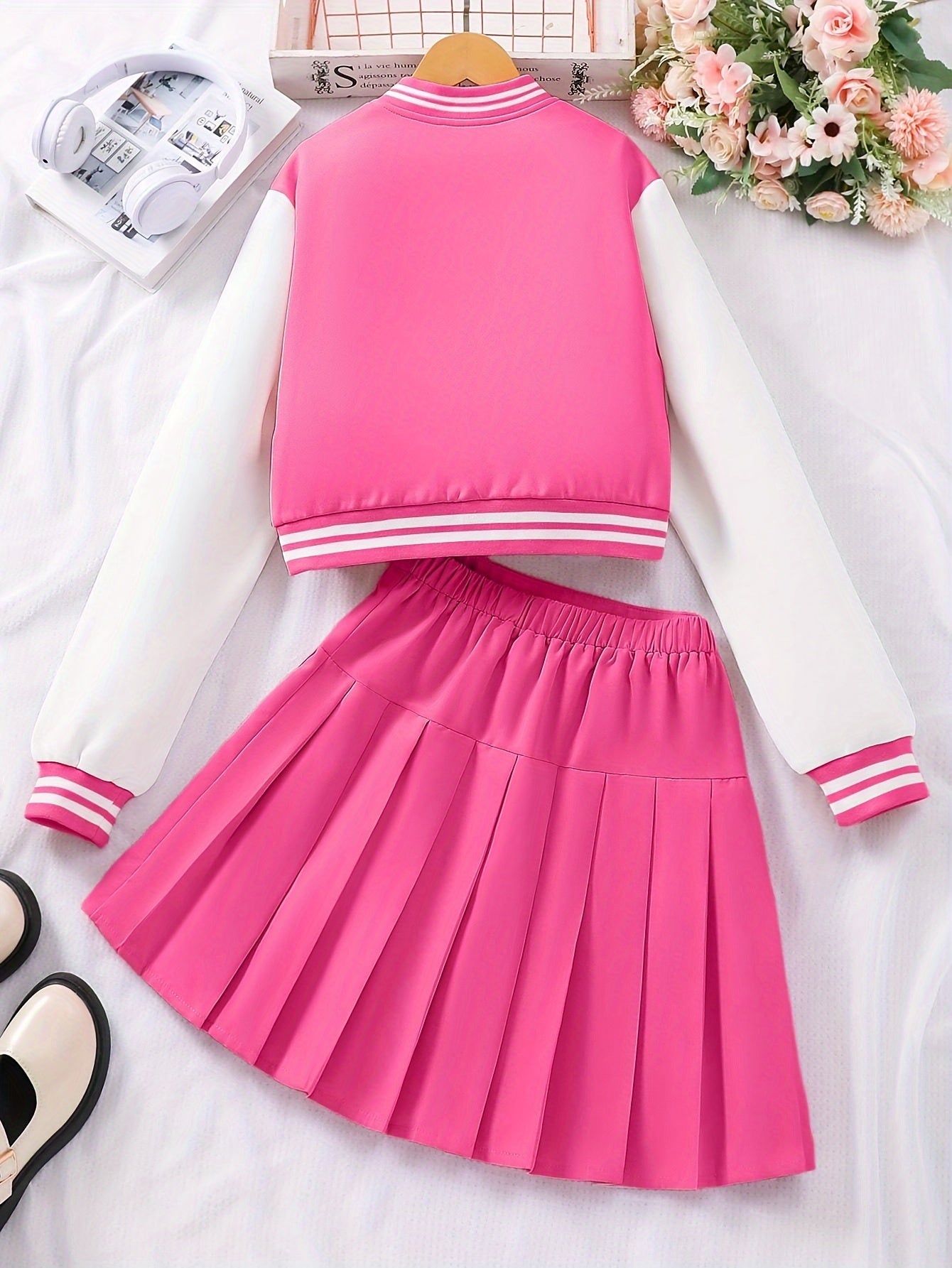 Preppy-Set aus Baseballjacke und Faltenrock für Mädchen – Lange Ärmel