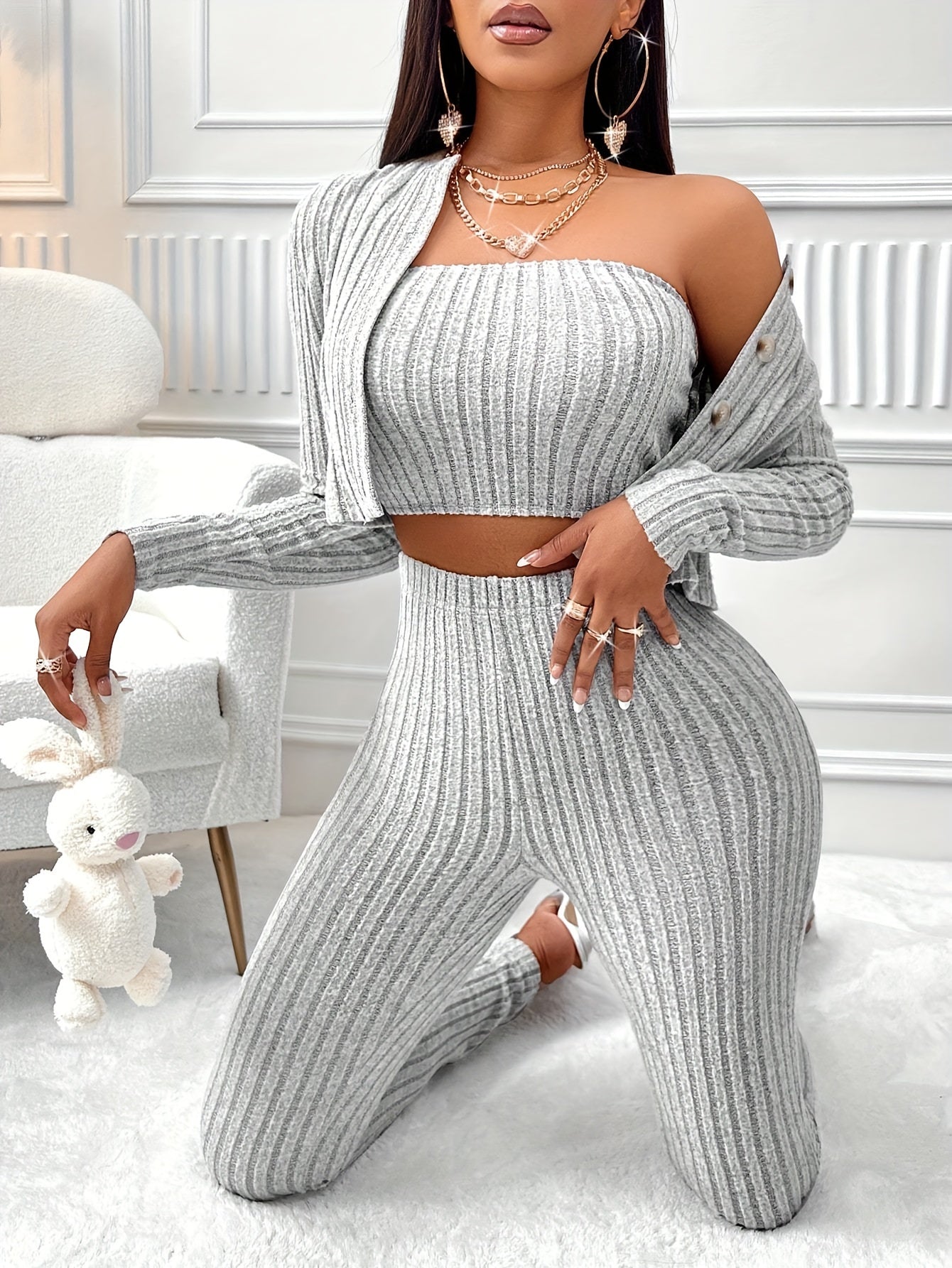 Schickes 3-teiliges Damen-Outfit-Set: Jacke, bauchfreies Top und Hose