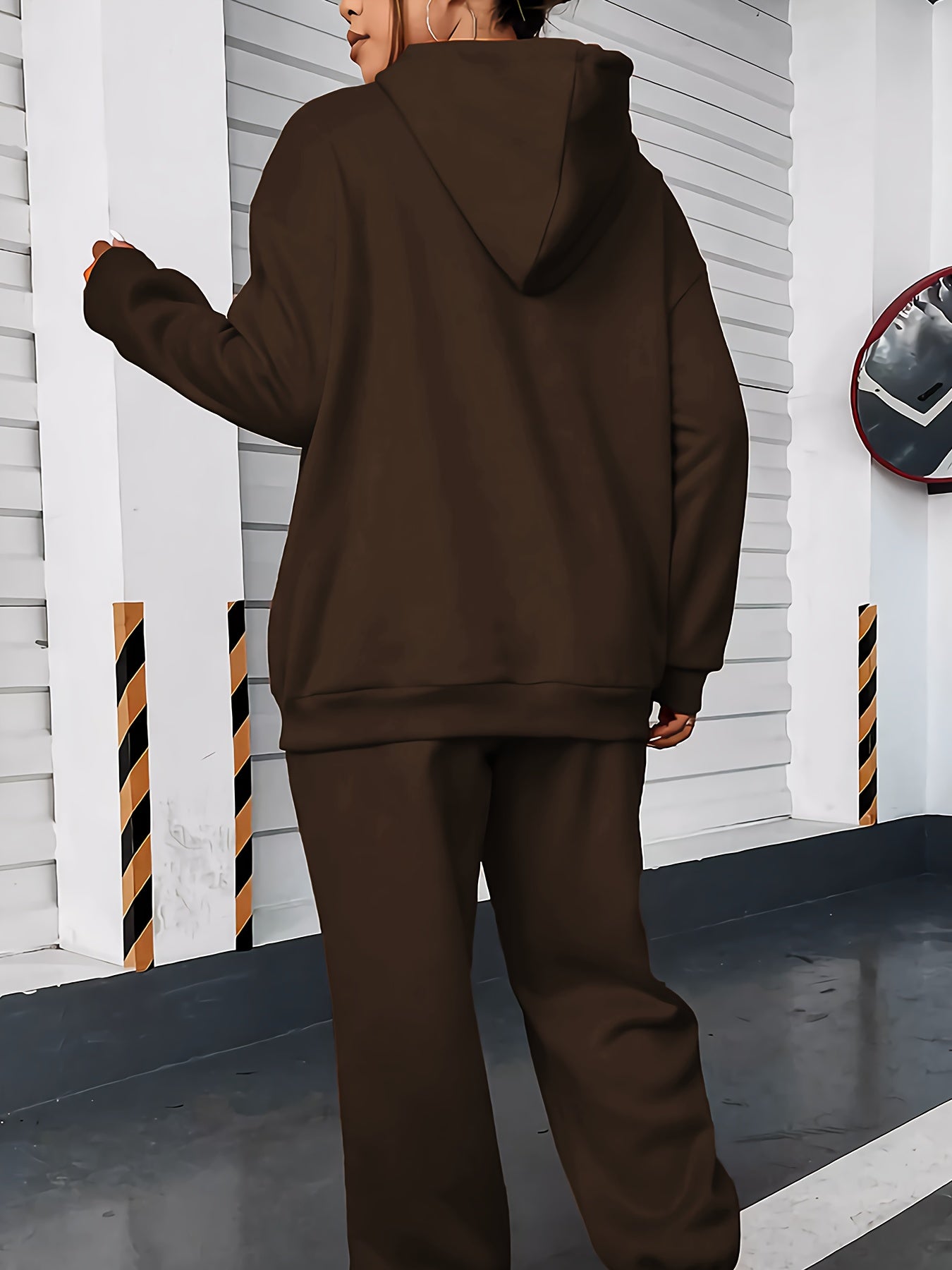 Lässiger, sportlicher Jogging Anzug Milano Italia Kapuzenpullover und Hose